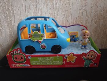 COCOMELON VOITURE FAMILIALE DE LUXE