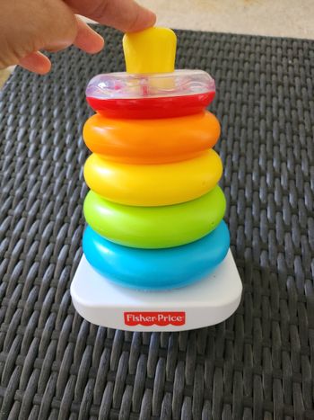 Pyramide arc-en-ciel