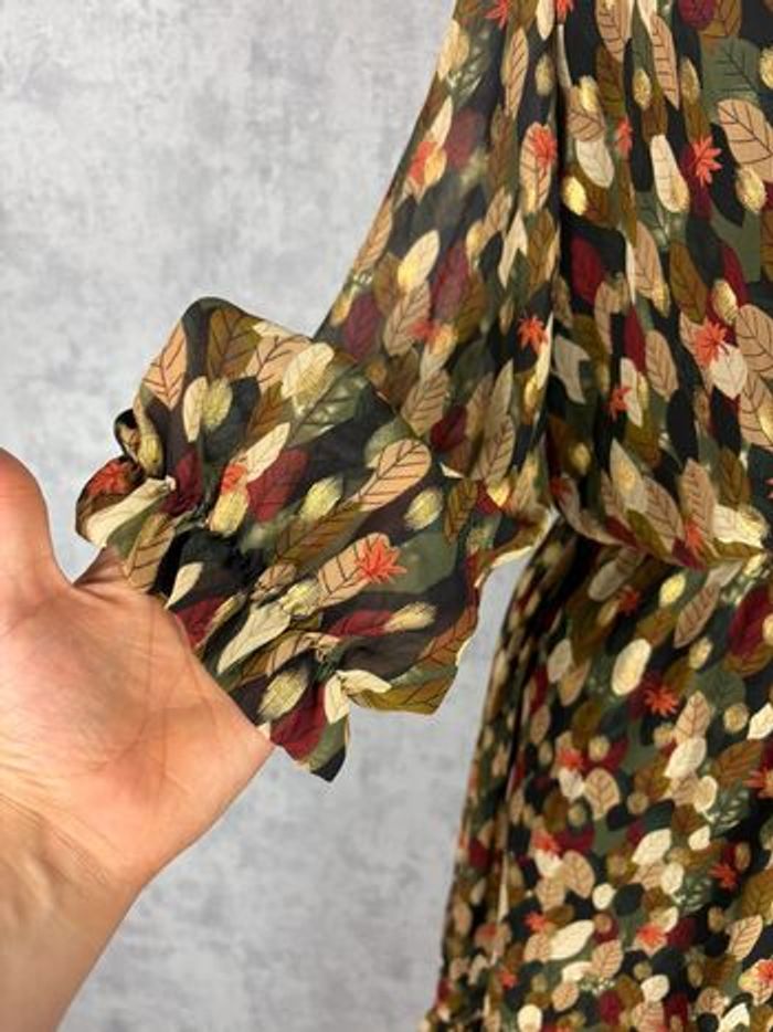 🌸 Robe longue à motif feuille Taille 40/L 🌸 - photo numéro 3