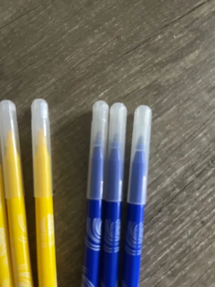 Lot feutres - photo numéro 4