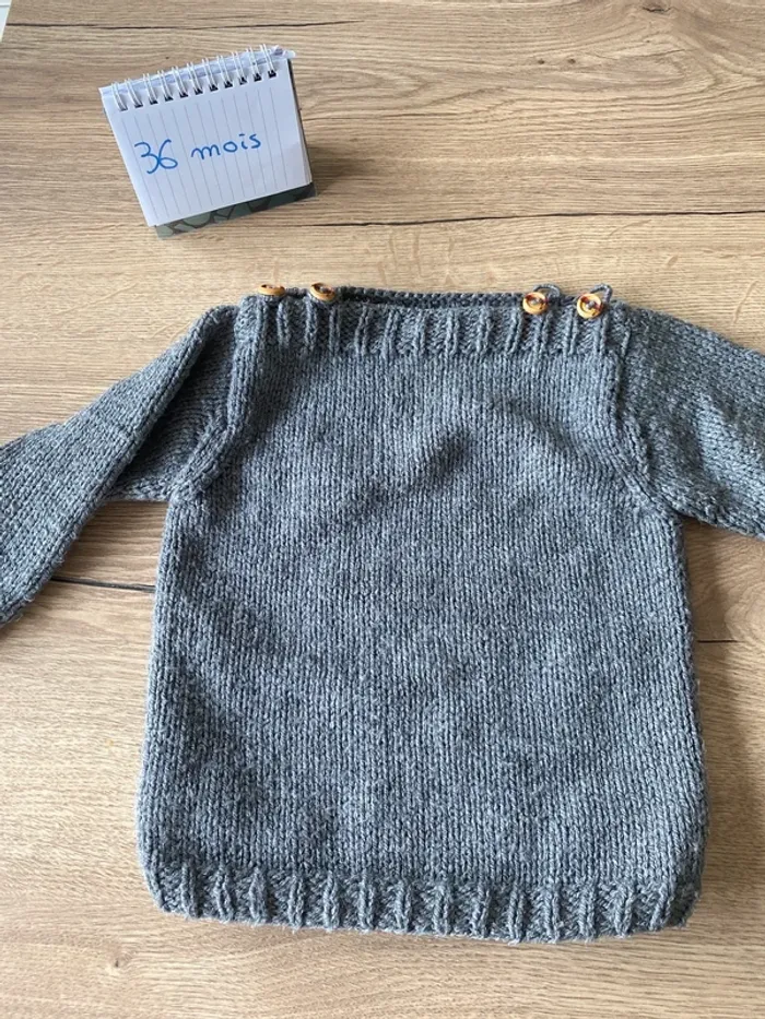 Pull 3 ans