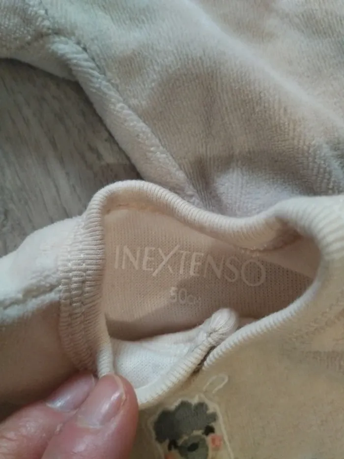 Lot bodies et pyjamas Naissance - photo numéro 8