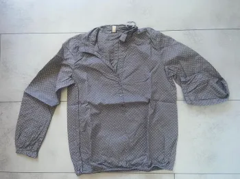 Blouse col V