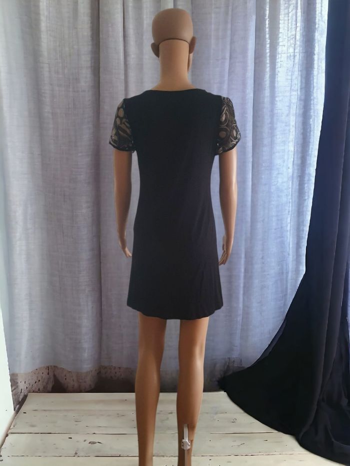 Robe d'été légère & Fluide - Ligne à suivre- Taille 42
- photo numéro 3