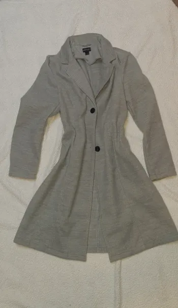 Trenchs gris
