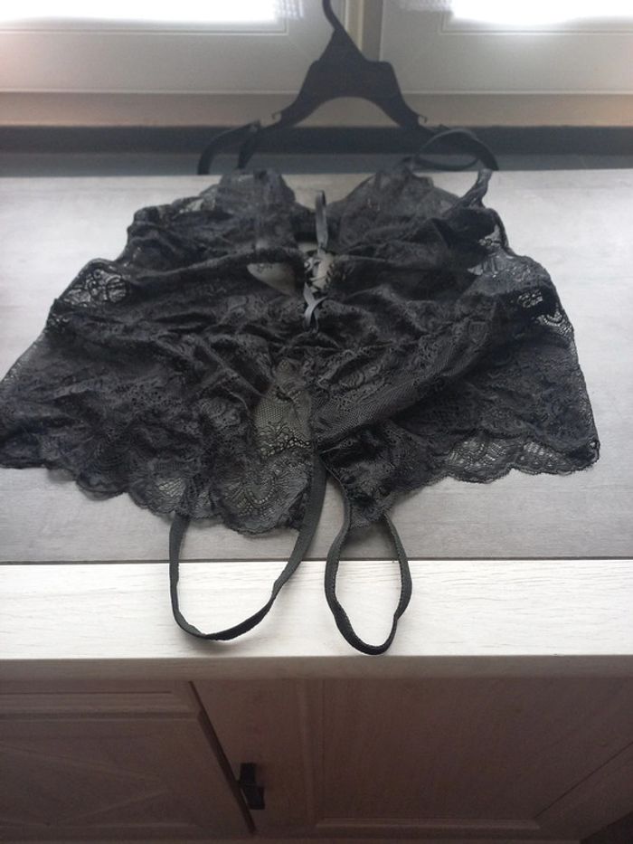 Ensemble sexy en dentelle avec uniforme passion - photo numéro 4