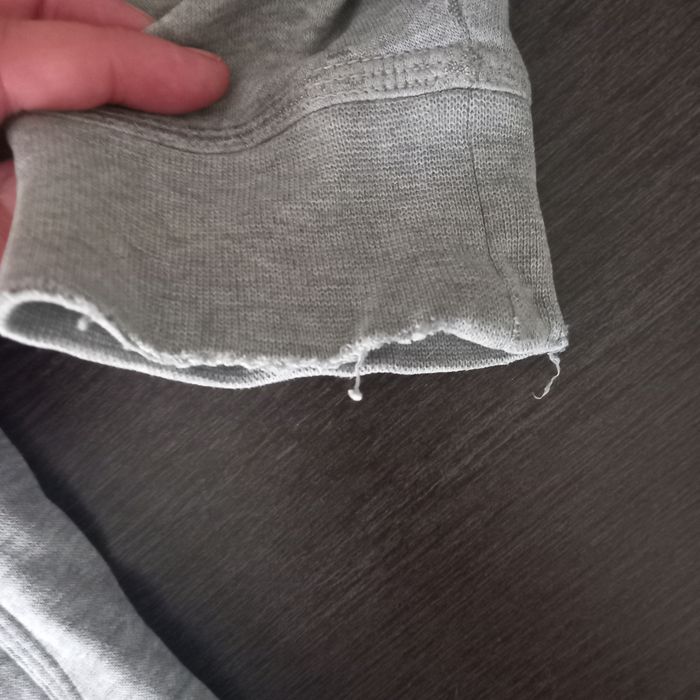 Pull à capuche Nike - taille 13/15 ans - photo numéro 5