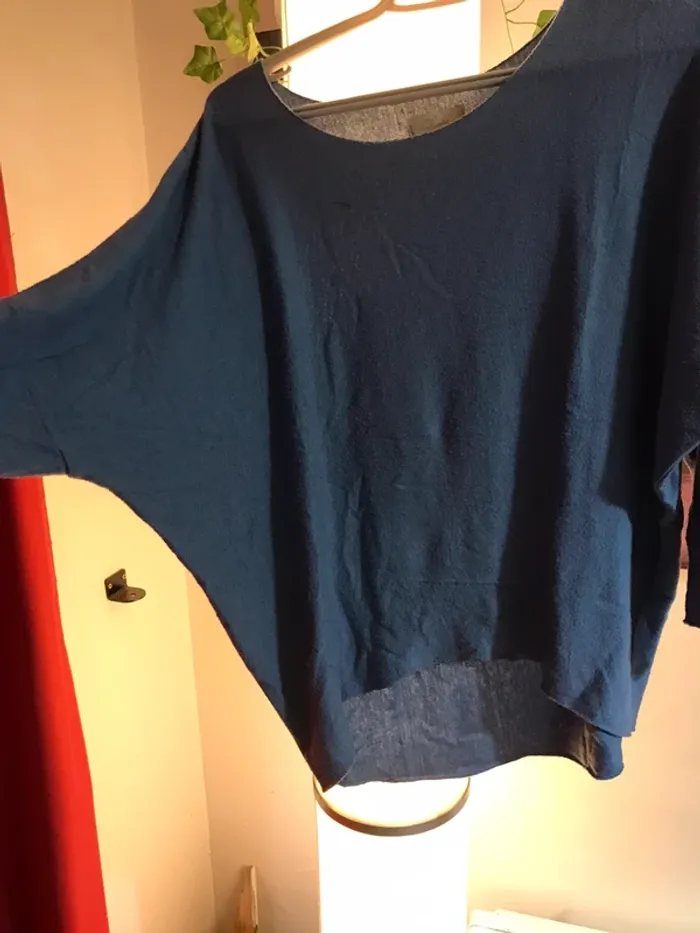 pull fin bleu clair manches chauve-souris T38 - photo numéro 2