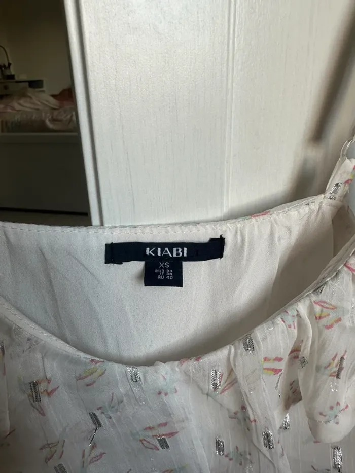 Blouse caraco kiabi xs blanche - photo numéro 3