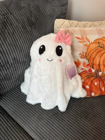peluche fantôme rose