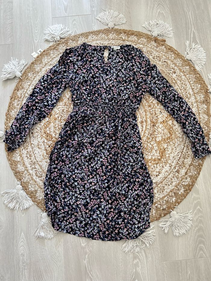 Robe fluide fleurie grossesse