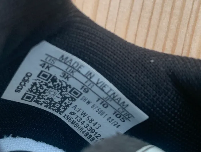 👟 Baskets Adidas bébé – Taille 19 - mixte - photo numéro 6