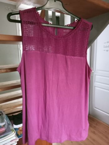 Tee-shirt taille (42/44)16ans  esmara