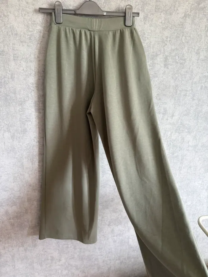 pantalon jogging à jambes large vert clair C&A - photo numéro 4