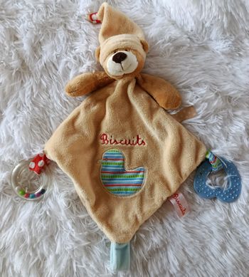 Doudou plat ours losange d activités - canard - Biscuits