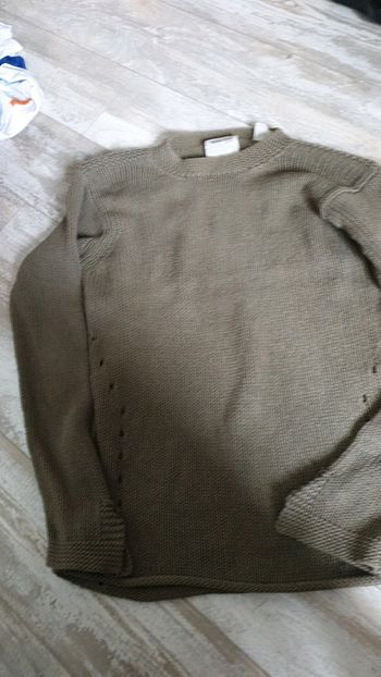 Pull kaki #orianabl36