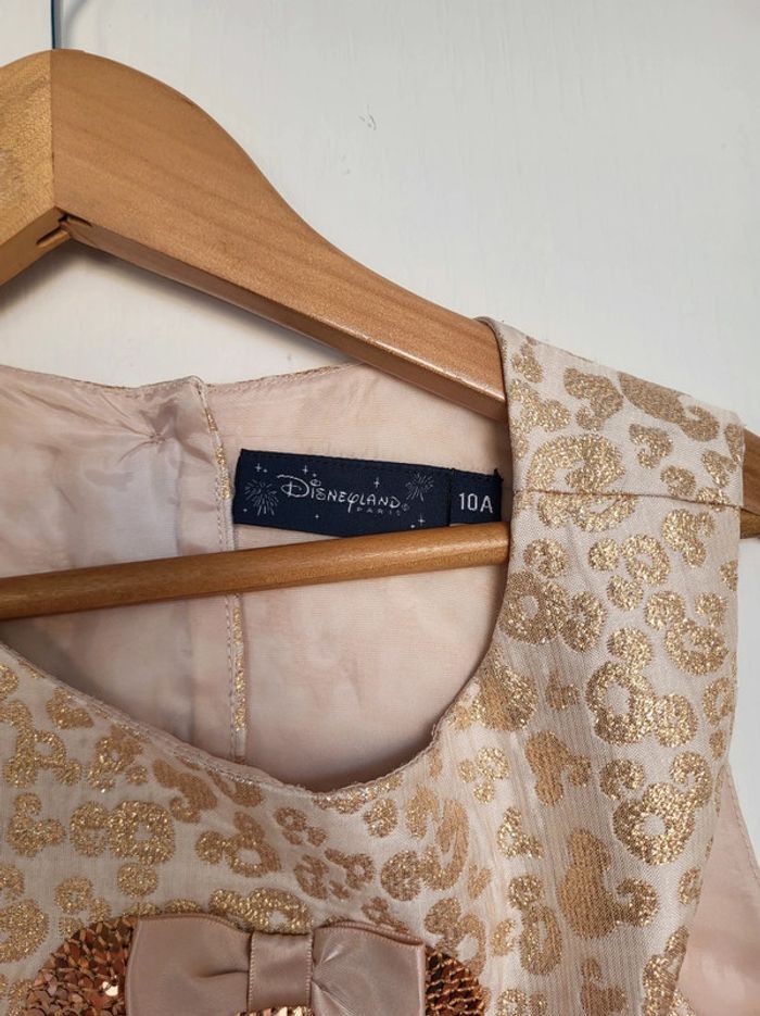 Robe 👗 sequins Disneyland Paris Minnie 10 ans comme neuve - photo numéro 2