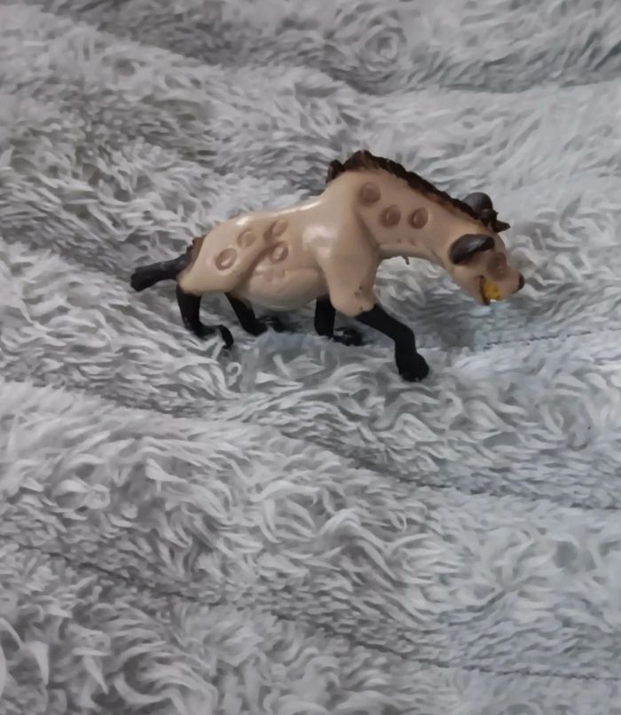 Figurine shenzy le roi lion disney nestle - photo numéro 2