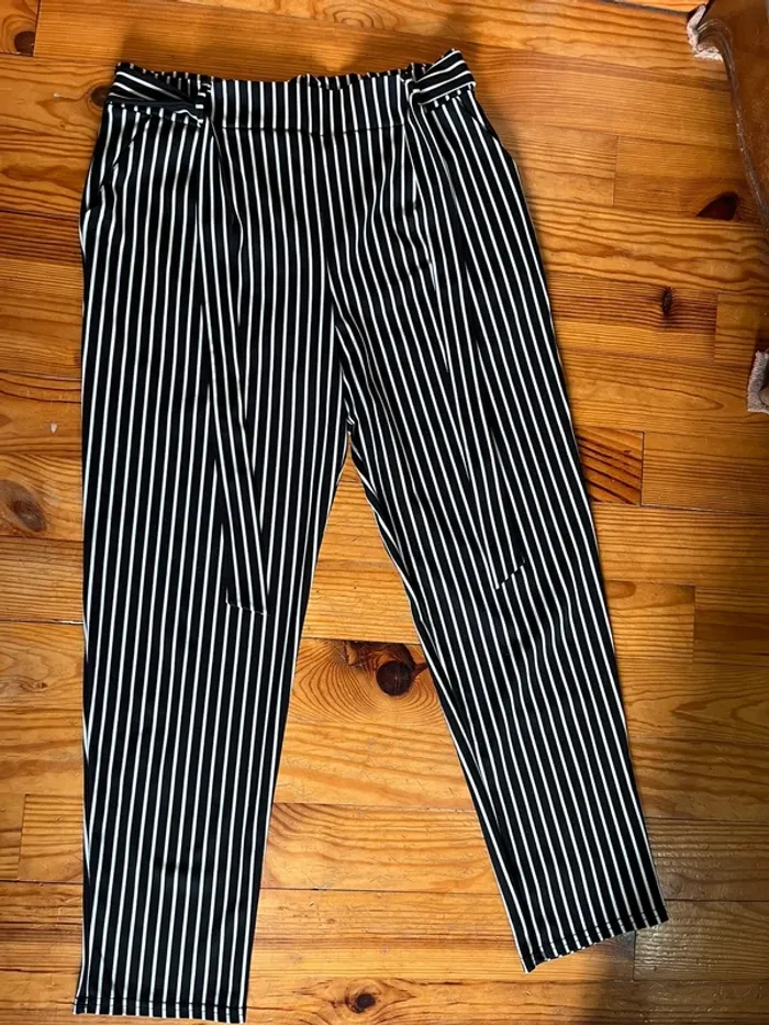 Pantalon à rayures