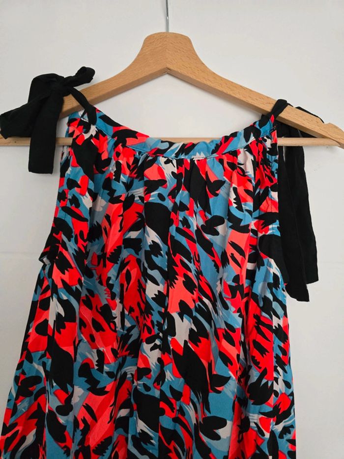 Robe avec motifs rouge et bleu - photo numéro 2