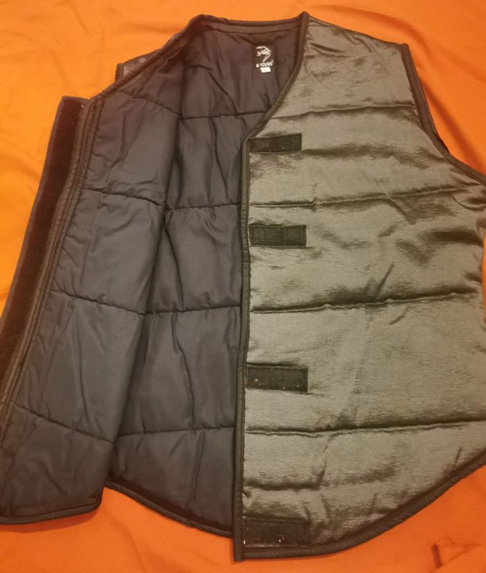 Veste sans manches taille 2 - photo numéro 4