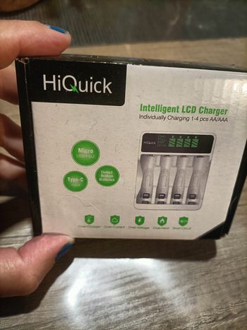 Chargeur pour pile rechargeable Neuf