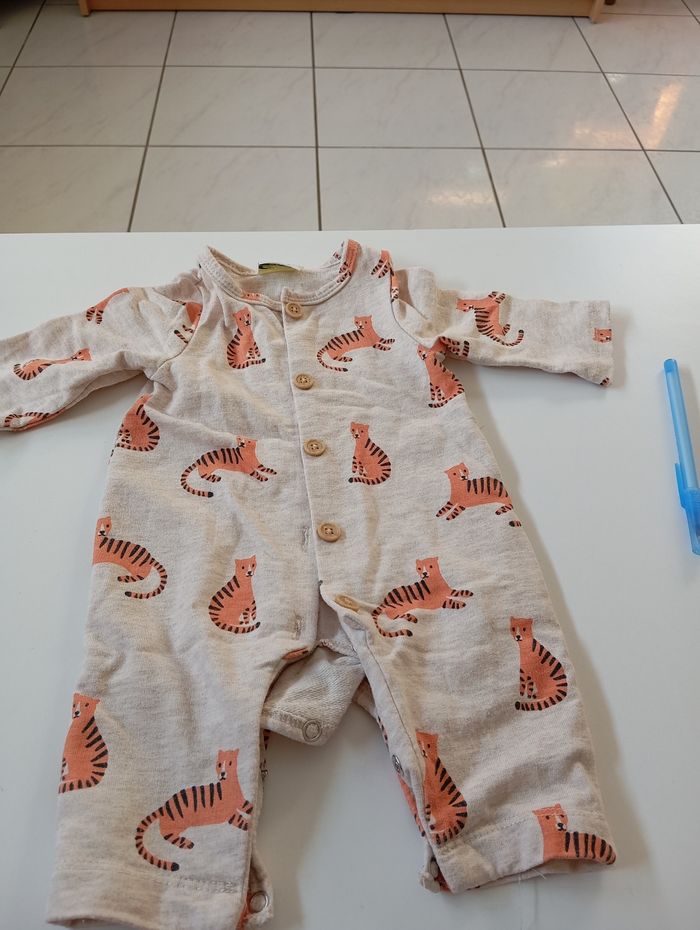 Pyjama 1 mois