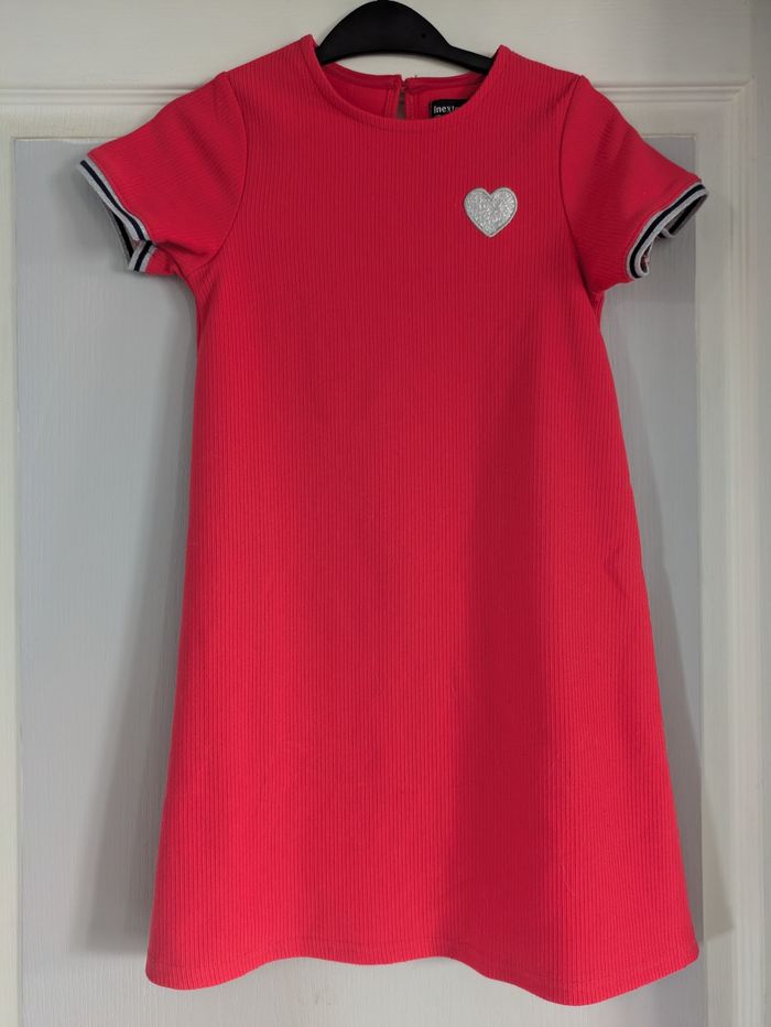 Robe rouge - photo numéro 1