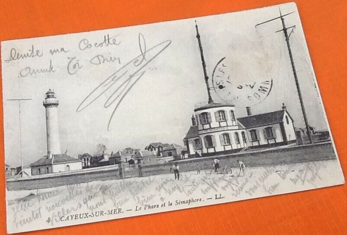 Carte postale ancienne Cayeux-sur-Mer (Somme) Le Phare et le Sémaphore - photo numéro 3