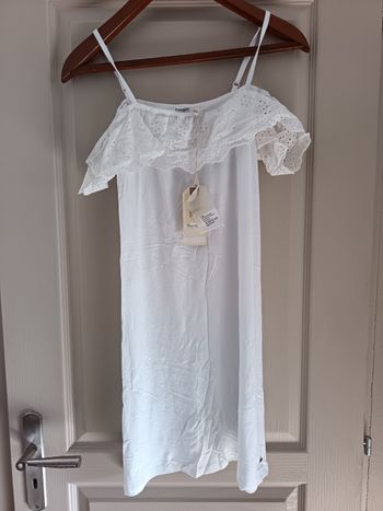 Robe courte