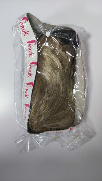 Perruque blonde neuf