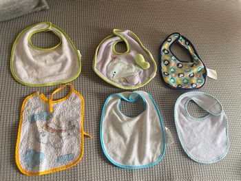Lot bavoirs bébé enfant