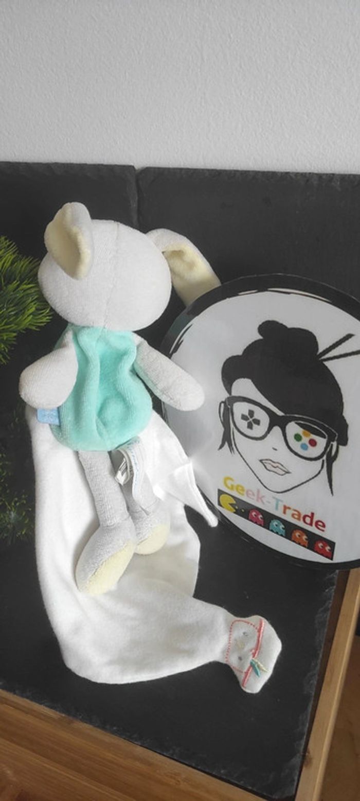 doudou lapin indien cajou gris vert sucre d'orge mouchoir blanc plume chouette hibou - photo numéro 2