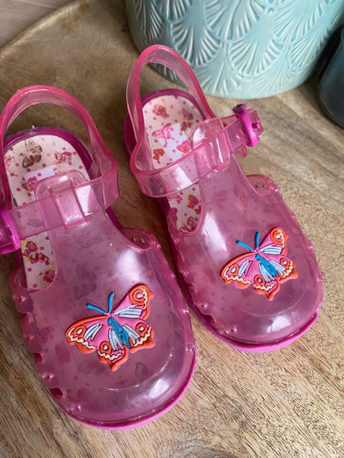 Chaussures pointure 19 - photo numéro 2