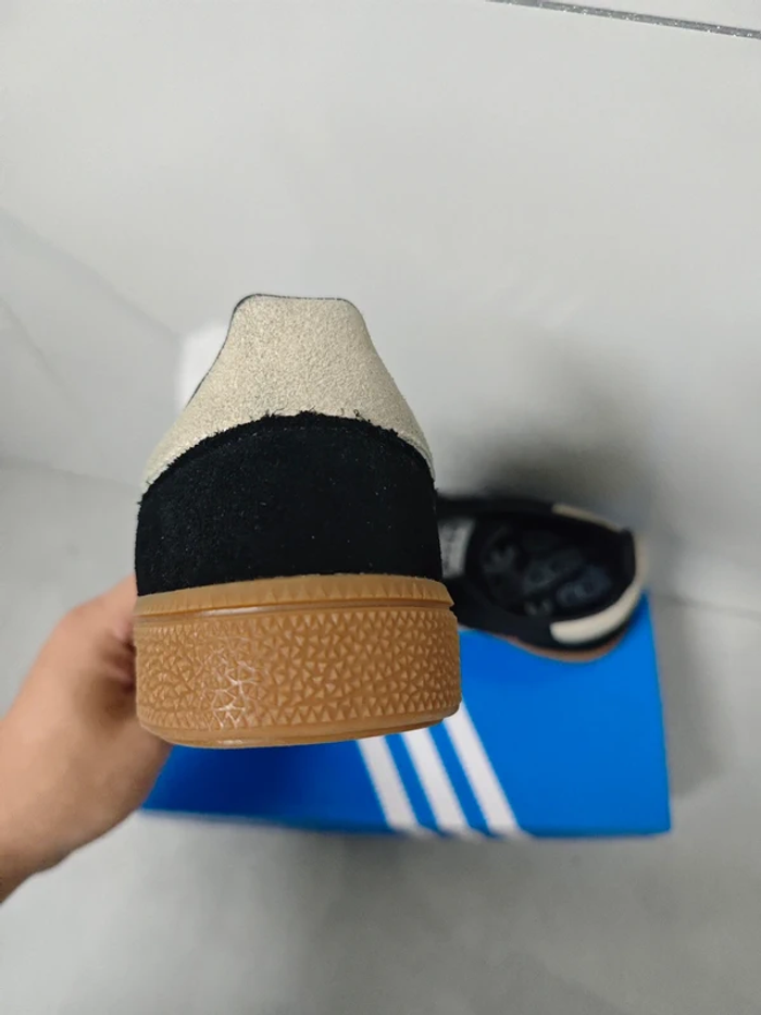 Adidas Handball Spezial taille 37 - photo numéro 3