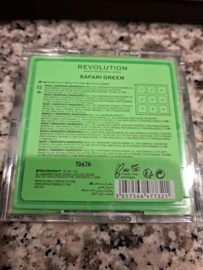 Revolution : palette safari green - photo numéro 5