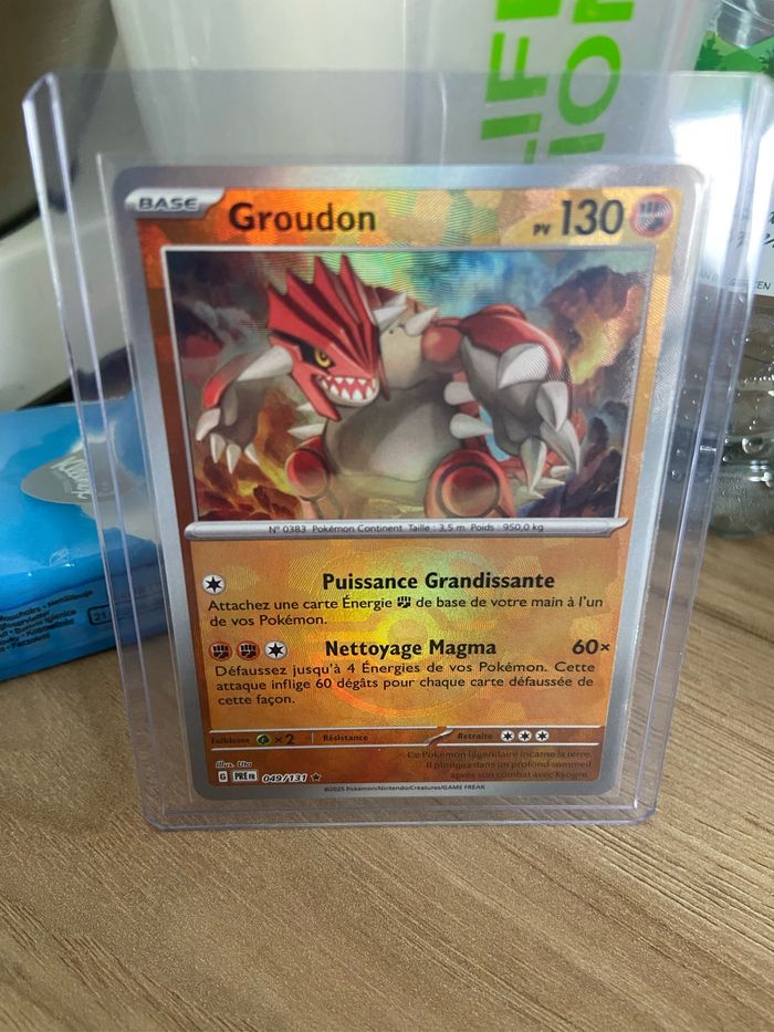 Carte Pokémon Groudon masterball 049/131 évolution prismatique