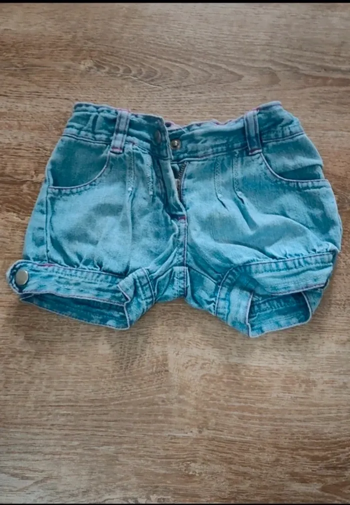 Lot 2 shorts - photo numéro 2