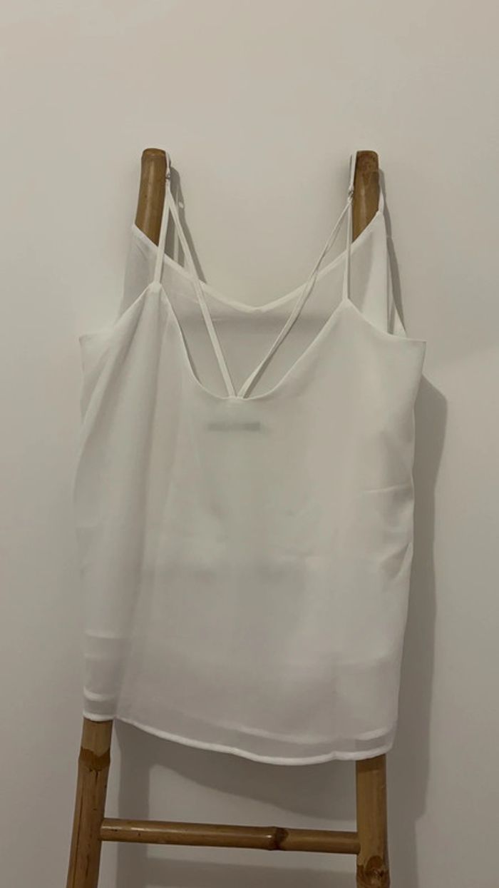 Haut blanc - photo numéro 2