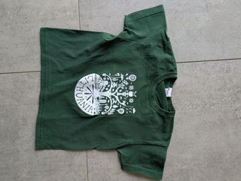 Tee shirt manches courtes 4 ans Lituanie arbre