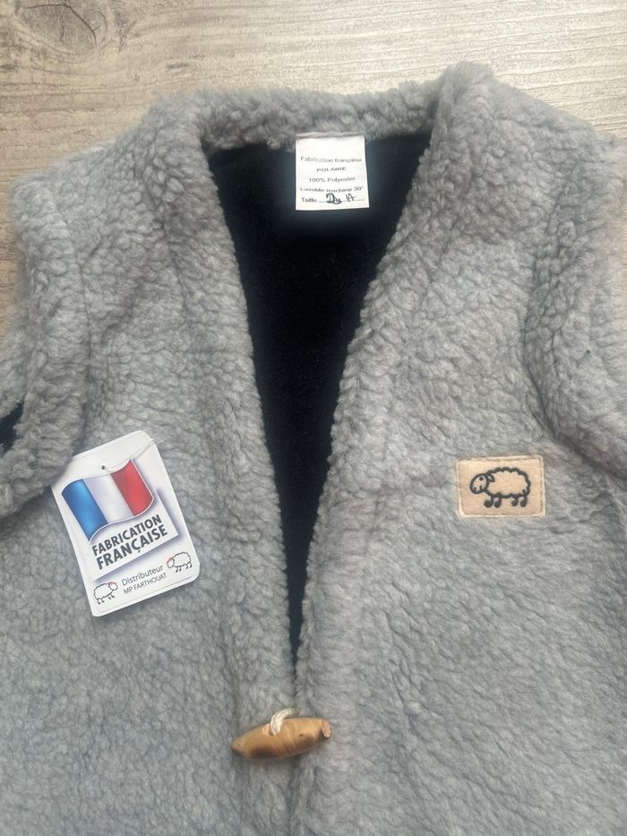 Gilet sans manches 2 ans - photo numéro 3