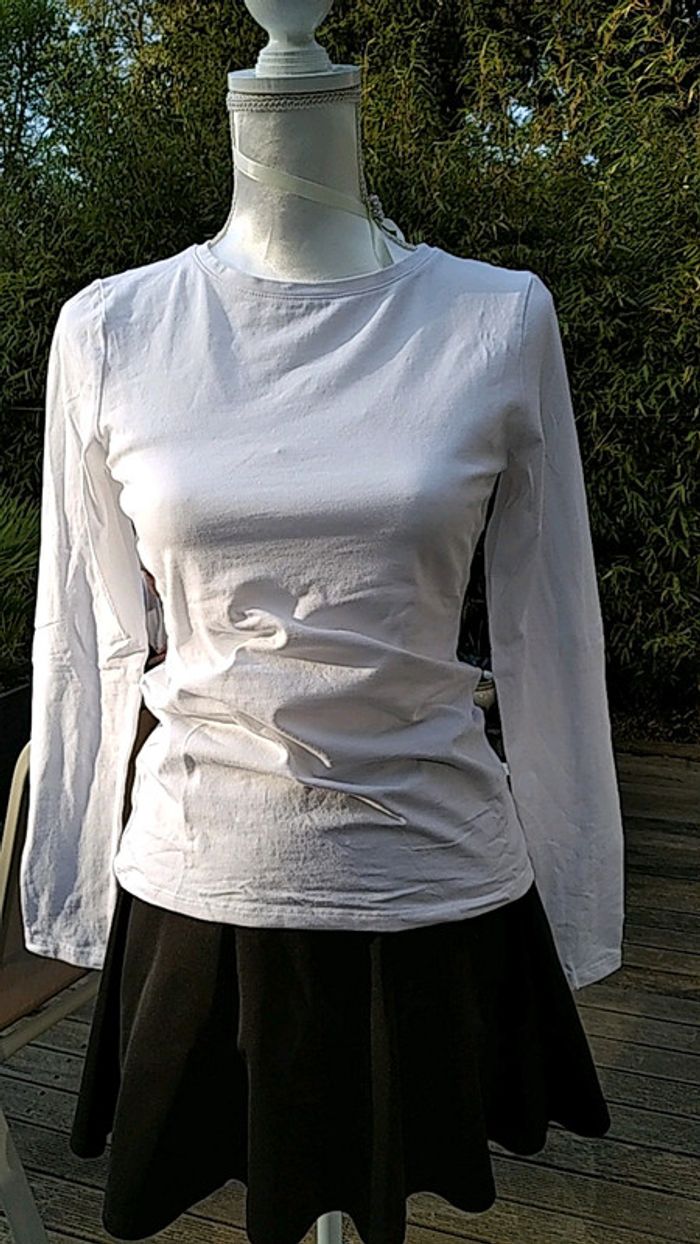 T shirt blanc neuf taille m