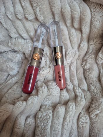 Glosse à  lèvres double touche  kiko neuf