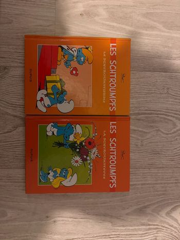 Lot de 2 livres les schtroumpfs