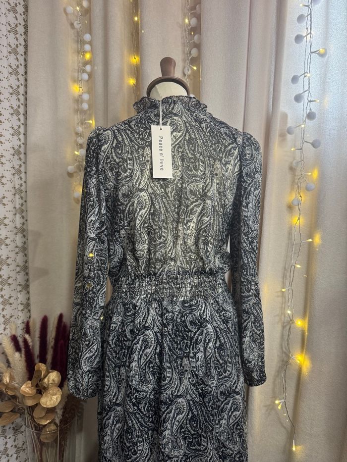 Robe longue neuve - photo numéro 3