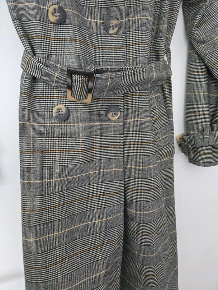 Manteau trench a carreaux - photo numéro 4