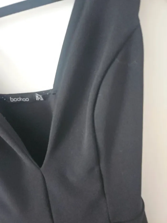 Combinaison Boohoo noir - Taille 36 - photo numéro 2