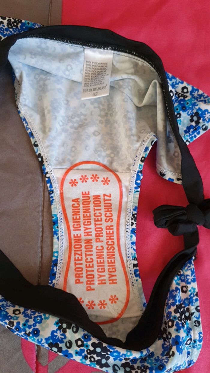 Maillot de bain 2 pièces - photo numéro 3