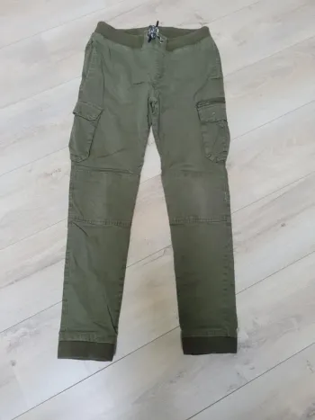 Pantalon cargo régular C&A 