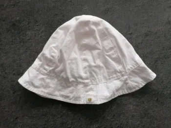 Chapeau bébé fille